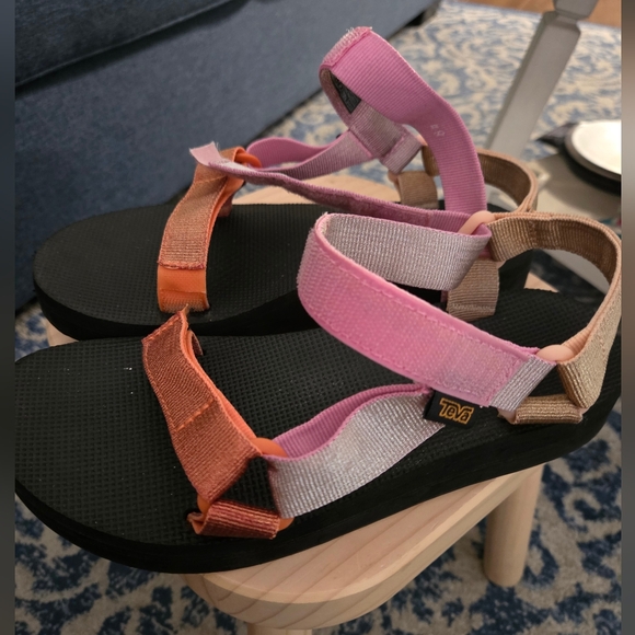 teva original universal sandals women size 8 pink multicolor - Picture 1 of 2